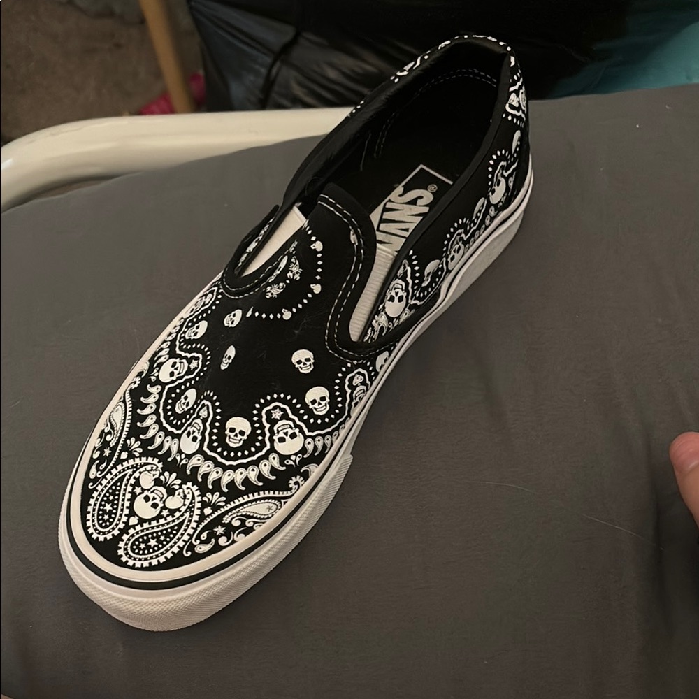 Vans Black and White Paisley Slip-On Sneakers
